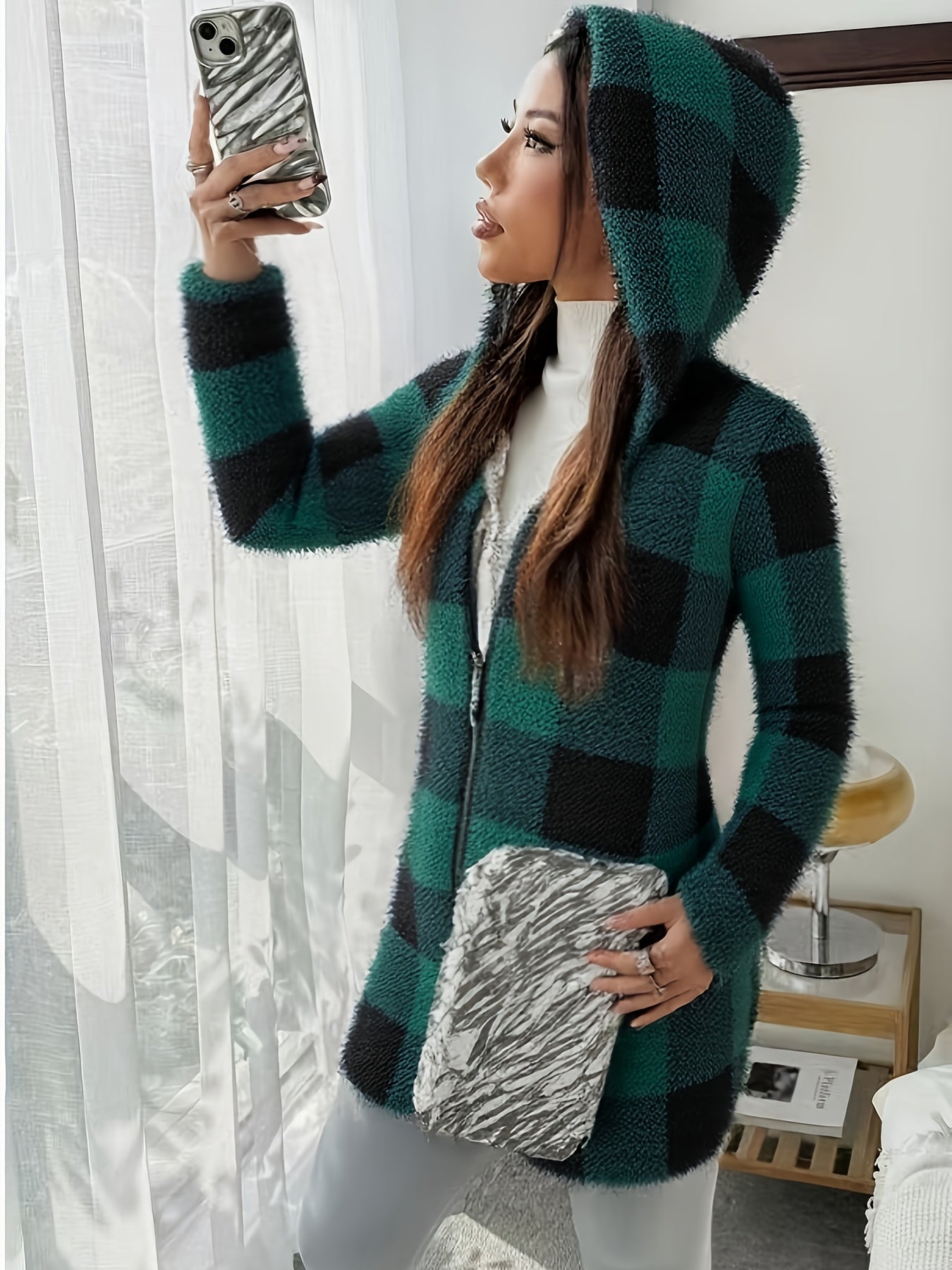 Veste Sweat à Capuche pour Femme – Élégante, Douce et Idéale pour l’Automne-Hiver