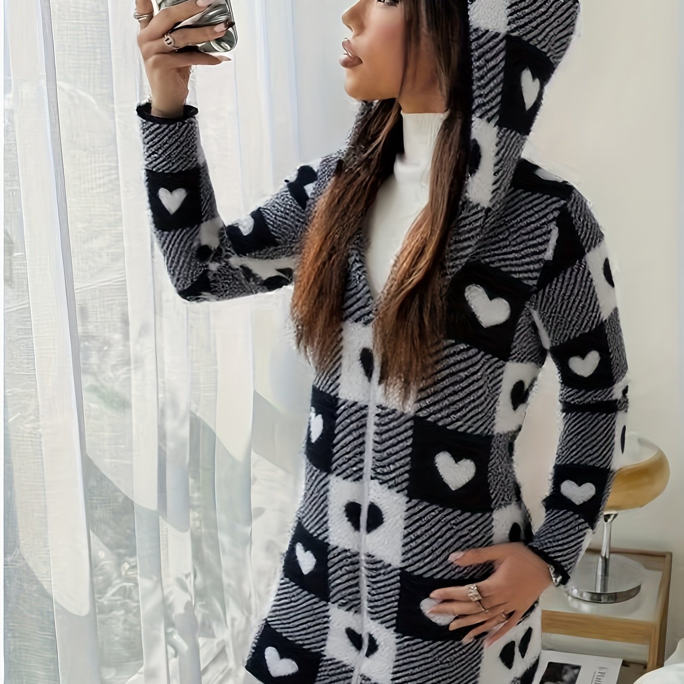 Veste Sweat à Capuche pour Femme – Élégante, Douce et Idéale pour l’Automne-Hiver