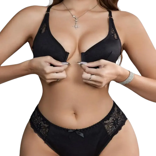Emilie Ensemble Lingerie Noire Avec Soutien Gorge Ouverture Frontale Et Culotte En Dentelle Élégance Confort by Les Secrets de Léa