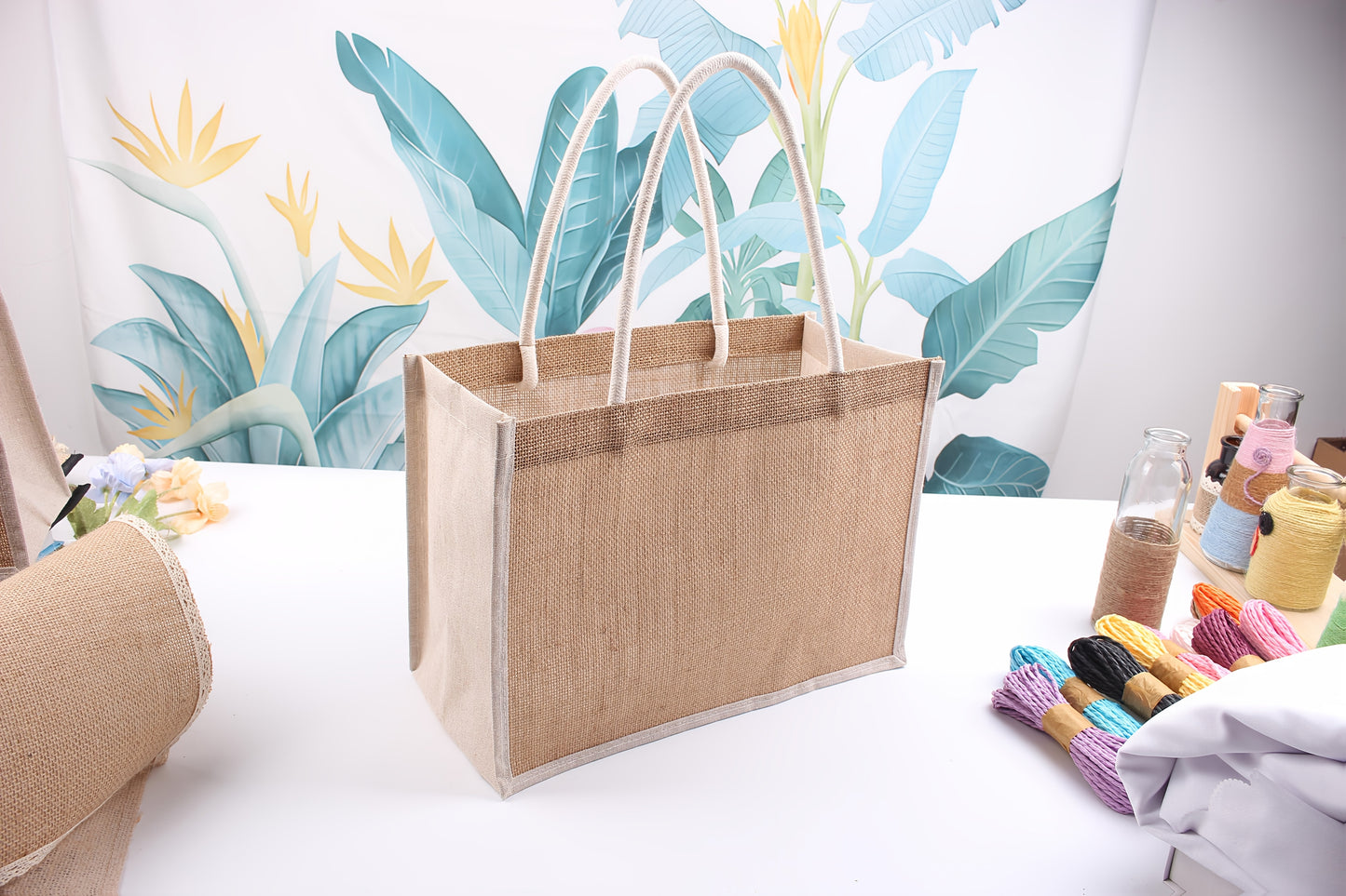 EcoHemp – Sac de Sport en Toile de Chanvre Kaki avec Pochette Élégante by LSDLBoutique.ch