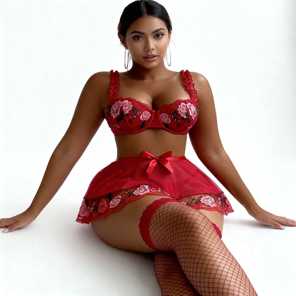 Ensemble Fanny Rouge Fleuri Avec Haut À Bretelles Ajustables Et Jupe Fluide En Dentelle Confort Maison by Les Secrets de Léa