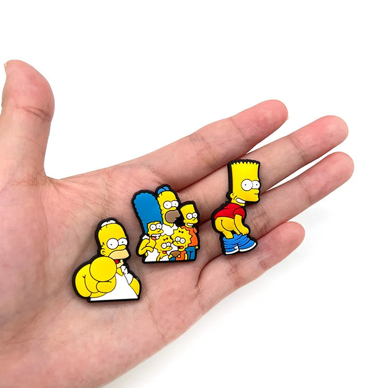Breloques de chaussures de dessin animé The Simpsons, 18 pièces/ensemble, croco, décoration d'animaux mignons, Badges à boucle, accessoires de chaussures, décorations de pantoufles en point by LSDLBoutique.ch