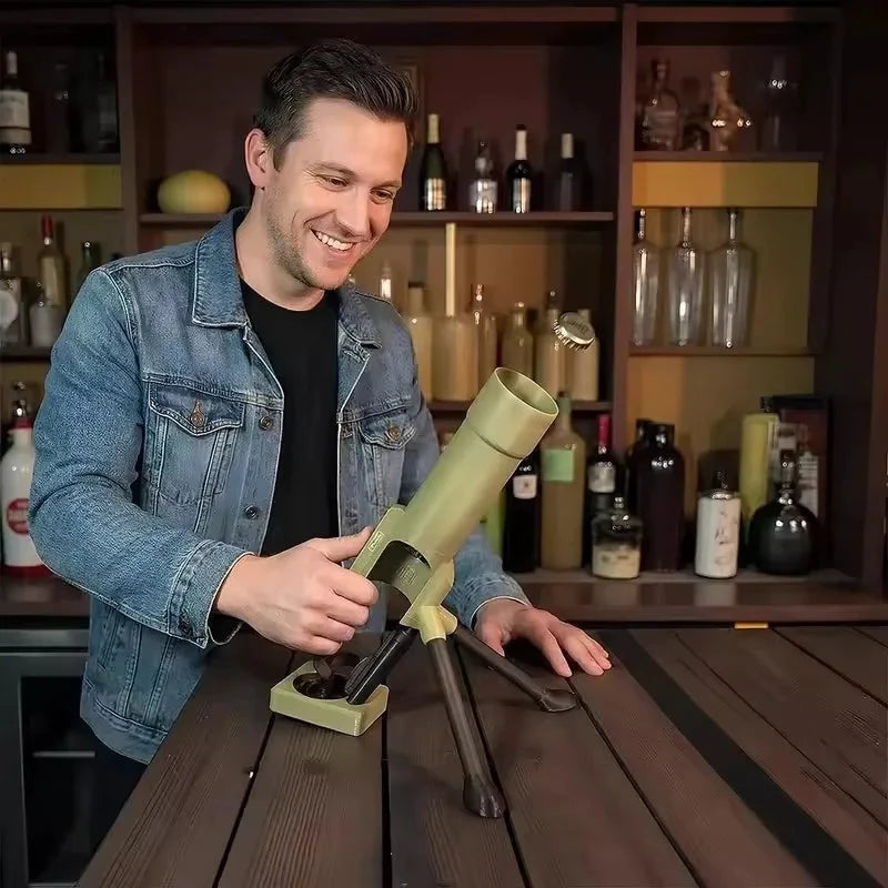 Décapsuleur en forme de mortier LSDLBoutique, 51 mm, couleur olive, avec socle et support.