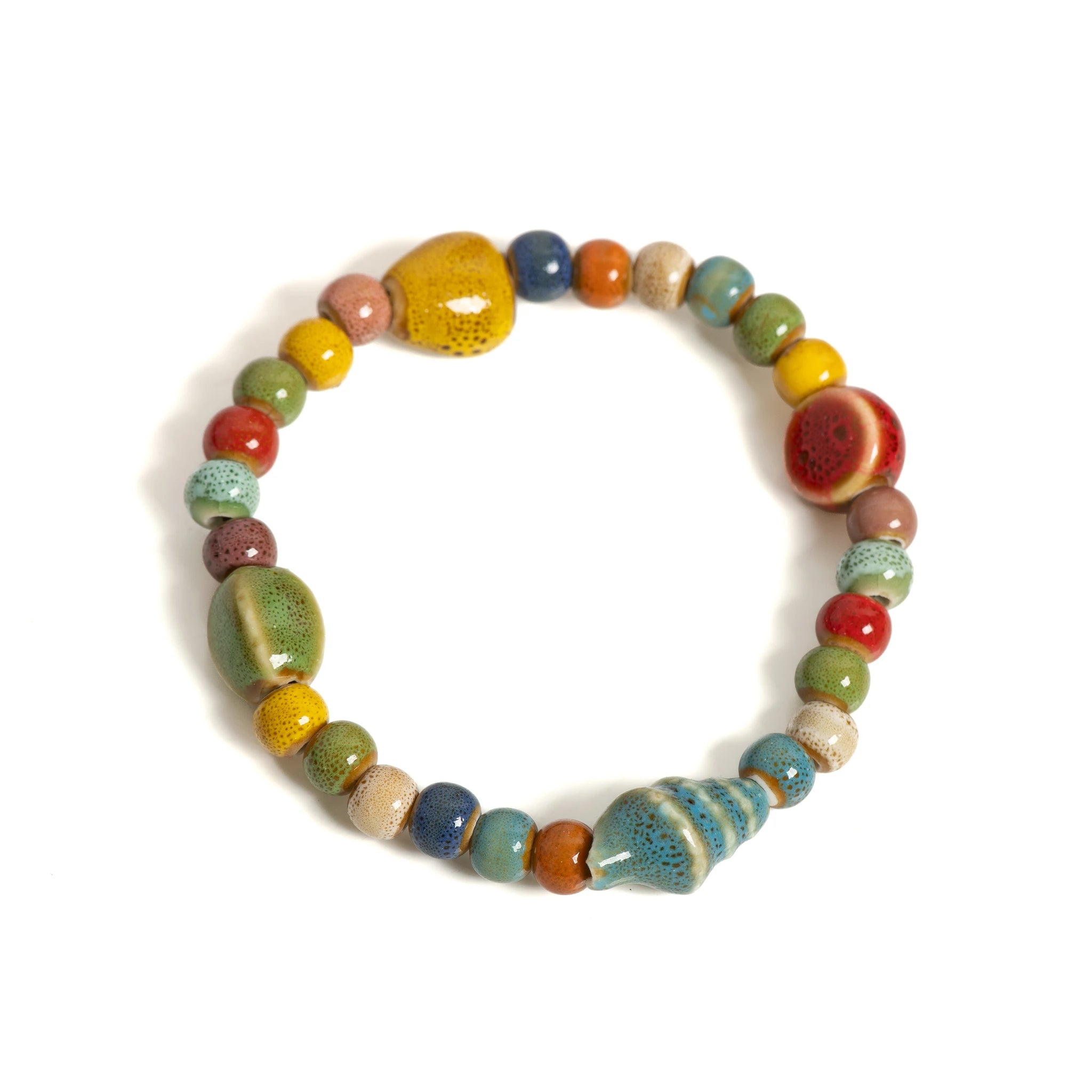 Bracelet de perles en céramique – Motifs étoile de mer et coquillage – Boho Plage