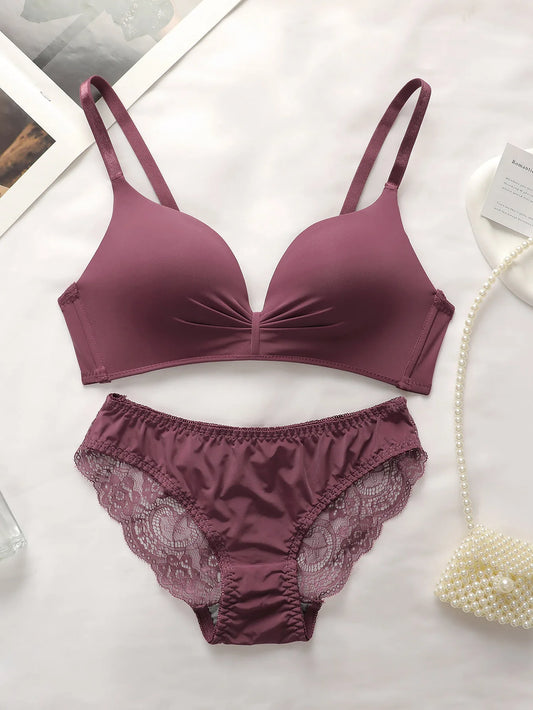 Les Secrets de Léa Lingerie Dentelle Sans Fil Mauve