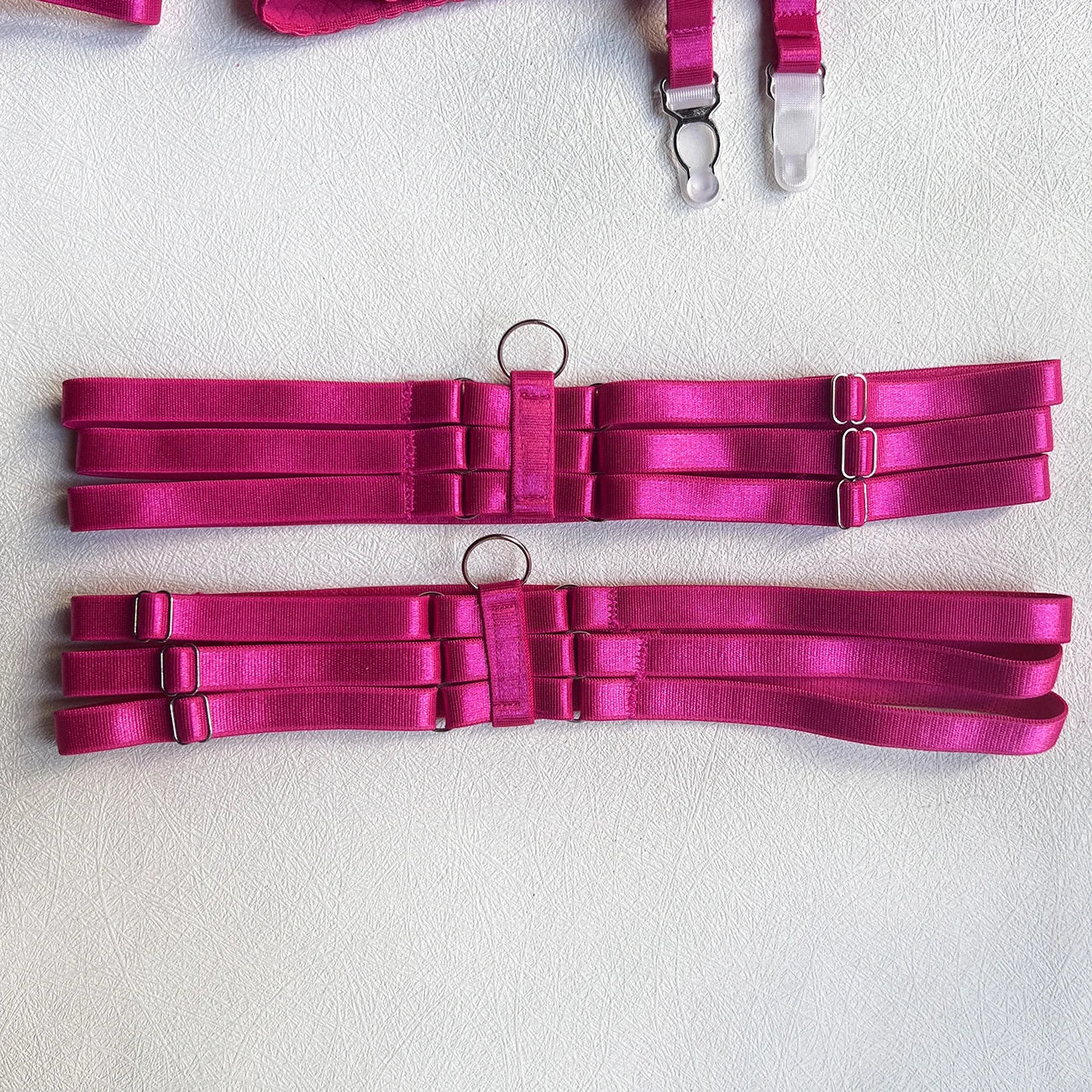 Ellolace Dessous-Set, feiner Satin und Spitze, Rot, 5-teilig