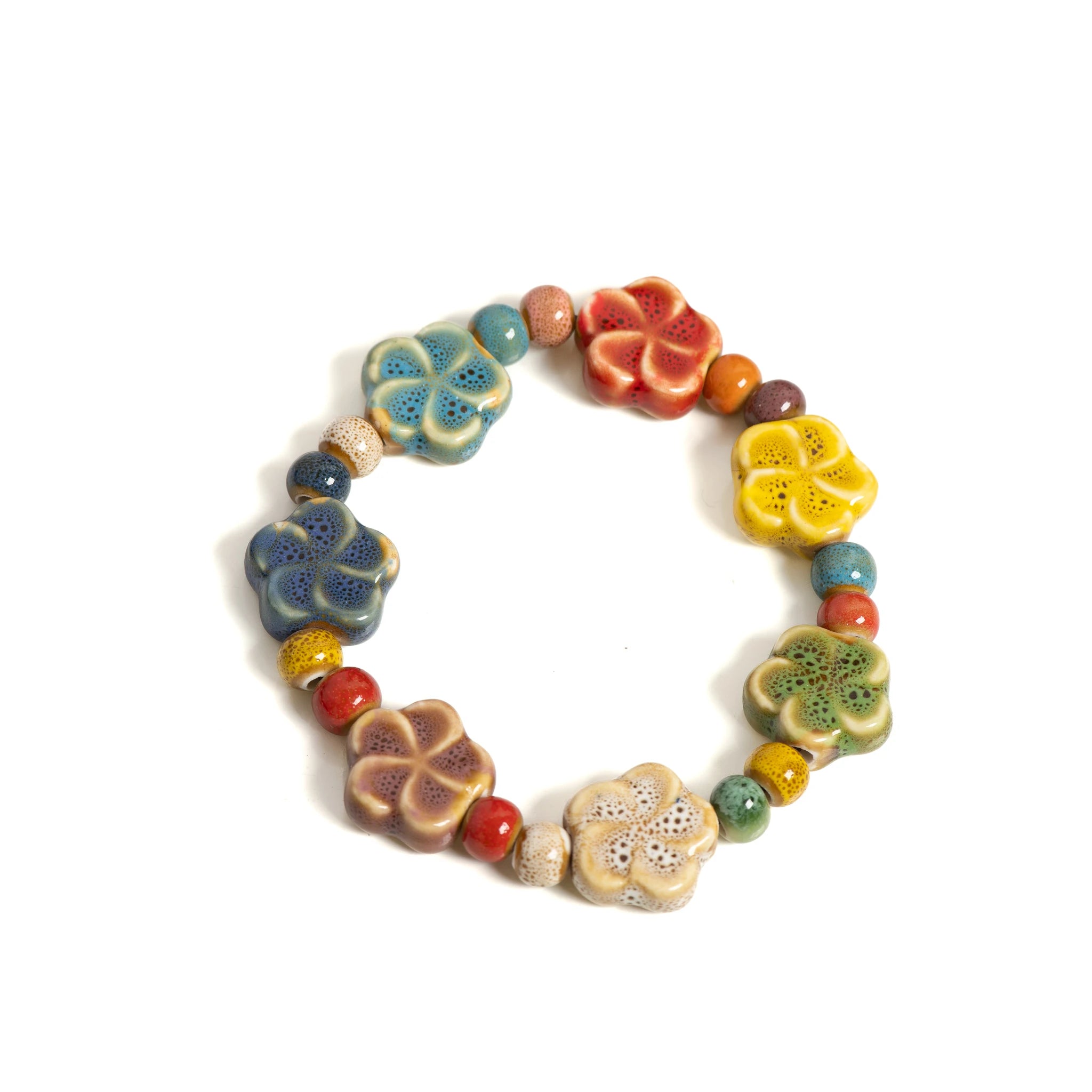Bracelet de perles en céramique – Motifs étoile de mer et coquillage – Boho Plage