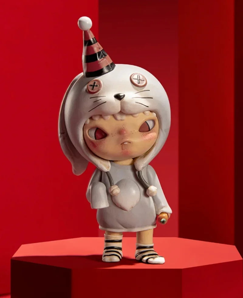 Pop Mart Kawaii PVC-Figur Braun Chinesischer Knoten Rot