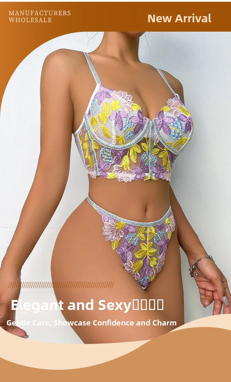 Léa's Secrets Set aus transparentem, rückenfreiem BH mit floralem Netzmuster