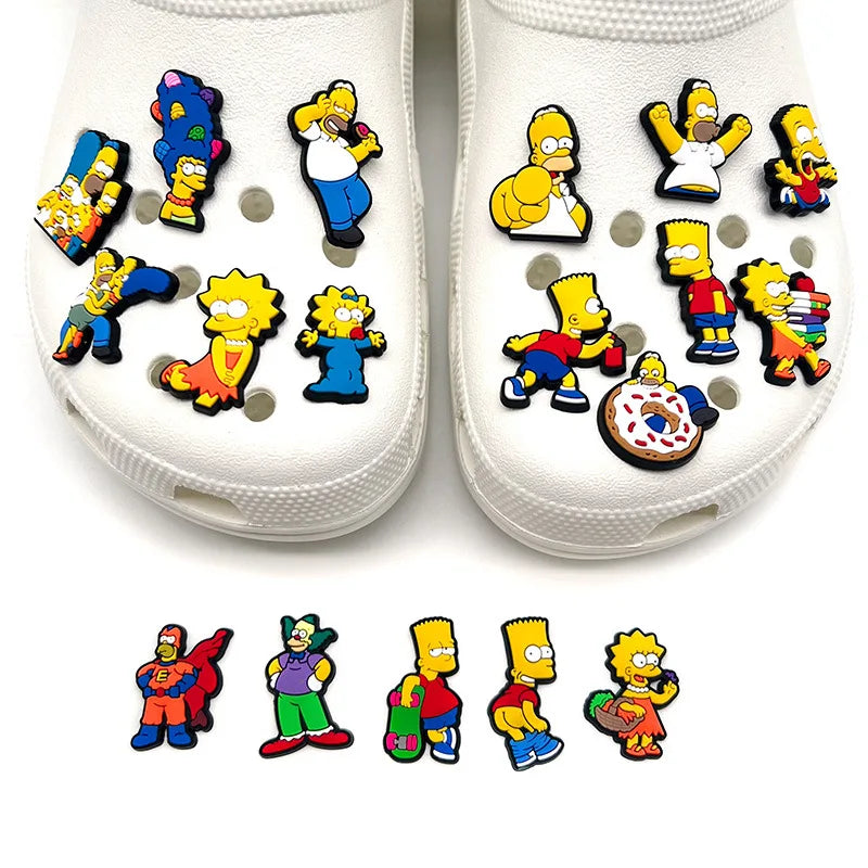 Breloques de chaussures de dessin animé The Simpsons, 18 pièces/ensemble, croco, décoration d'animaux mignons, Badges à boucle, accessoires de chaussures, décorations de pantoufles en point by LSDLBoutique.ch