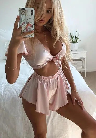 Léa's Secrets Open Pink Satin Lingerie Set