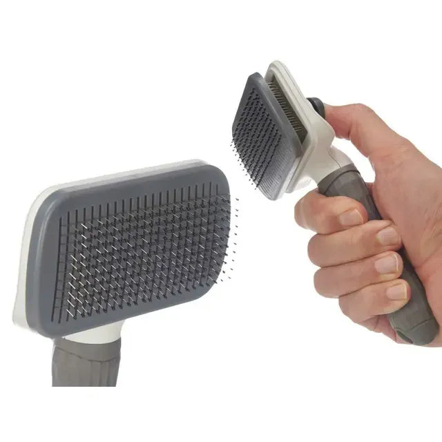 Brosse de toilettage ergonomique anthracite pour poils longs et courts